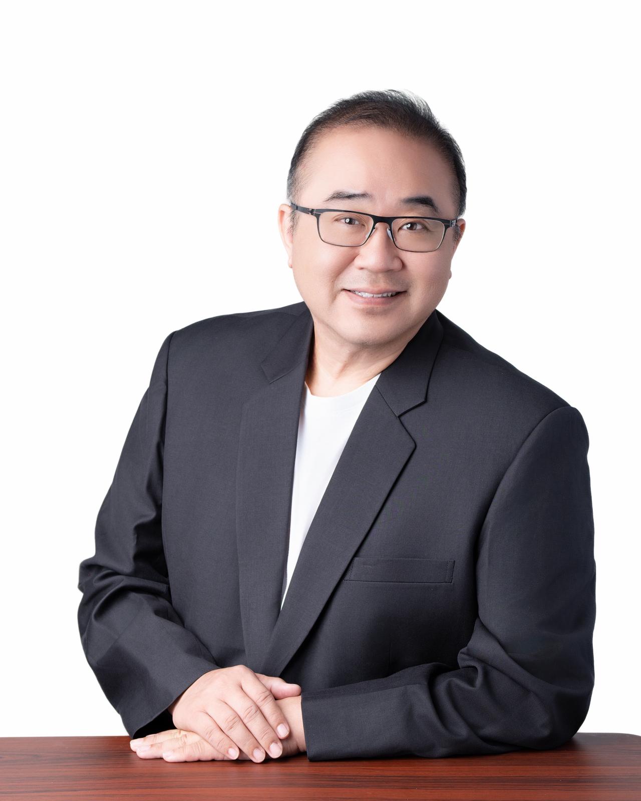Colin Choo, Associate District Director at PropNex Realty